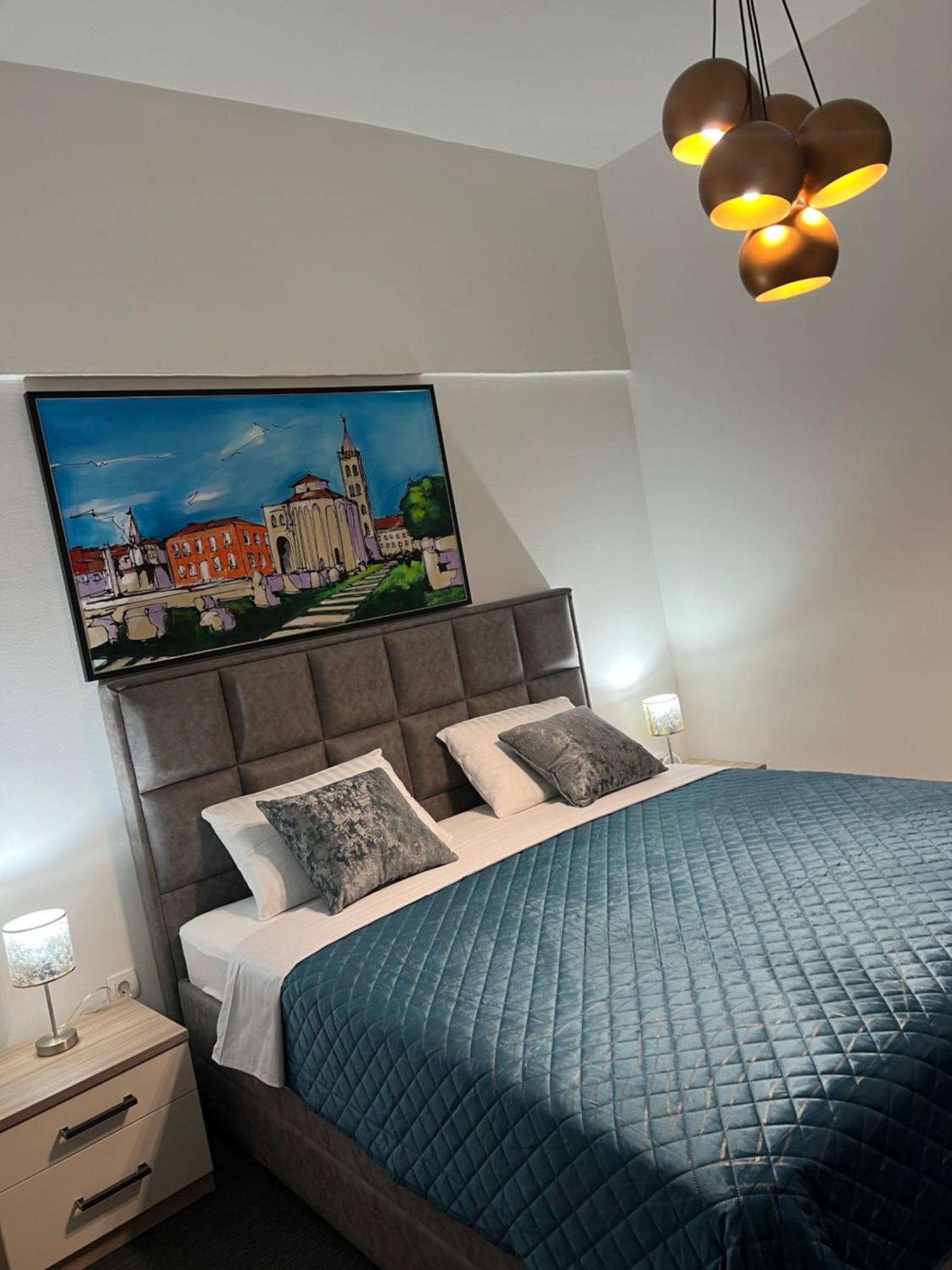 Guesthouse Nice Room Zadar Bagian luar foto